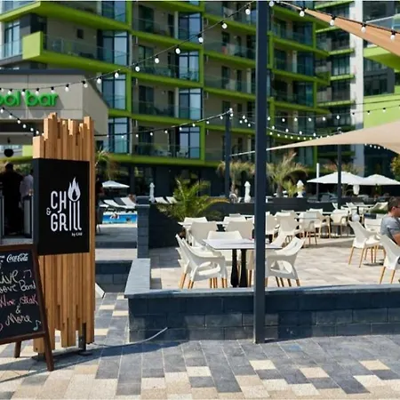 Apartman Azizi Beachfront & Piscina Sauna Gym Jacuzzi